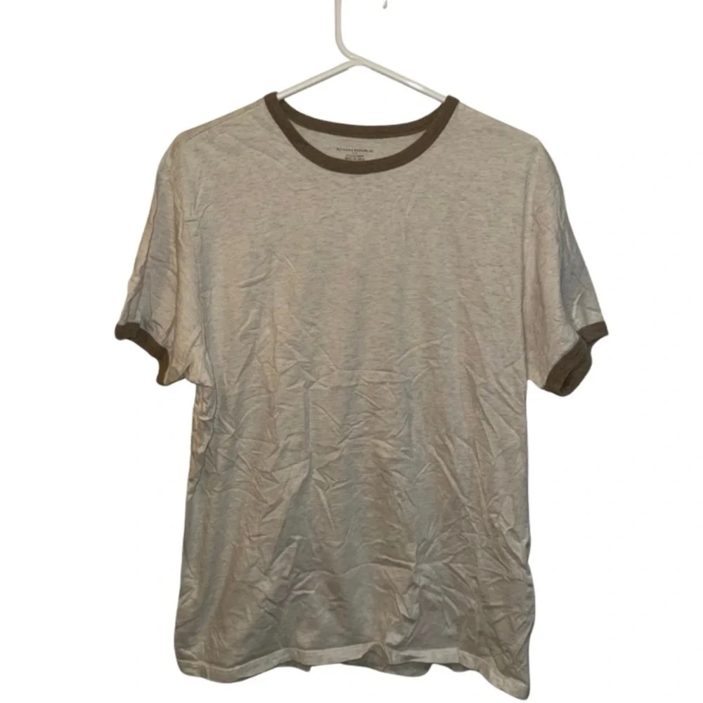 Banana Republic Beige Ringer Tee with Brown Accents